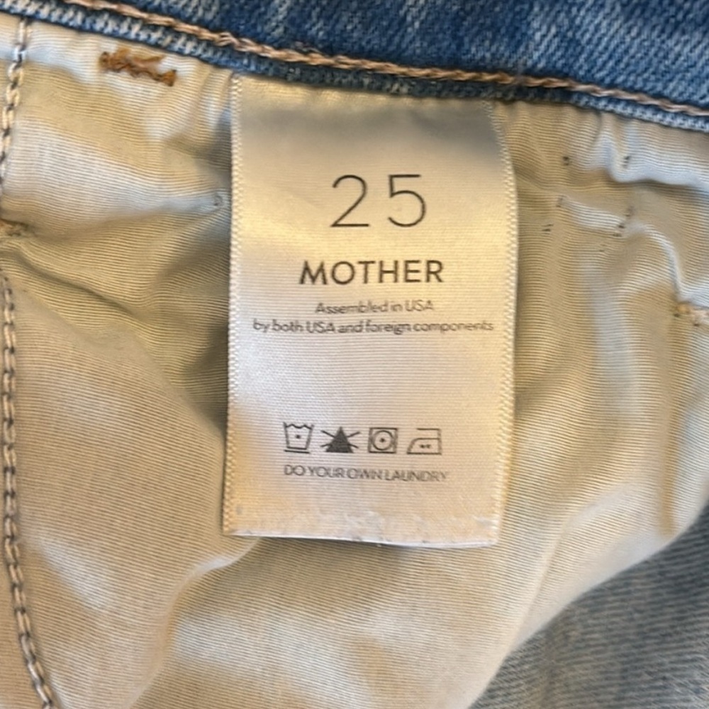 MOTHER The Hustler Ankle Fray Au Revoir
Light Wash High Rise Kick Flare 25/0 - Picture 7 of 11